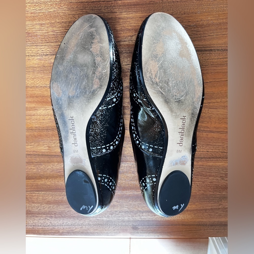 Daniblack super cool illusion black slip on shoes size 8m - Picture 3 of 6